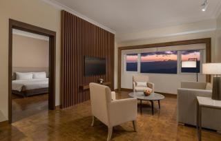 Taal Vista Hotel - 3