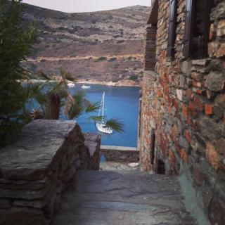 Waterfront Villa - Spathi - 4