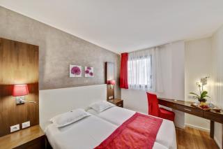 HOTEL RESTAURANT PARIS PACIFIC PARIS-VILLEJUIF- PRES DU METRO L'HAY LES ROSES LIGNE 14 - Direct PARIS-AEROPORT ORLY ET INSTITUT GUSTAVE ROUSSY - Villejuif - 1