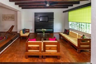Grandiosa casa céntrica a minutos de la playa - Cancún - 2