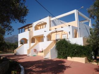 Calamon Apartments - 3
