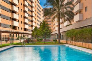 Keywise Perfect location next to María Zambrano STATION, central , beach ,pool and free Parking - Málaga - 0