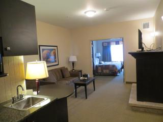 Ramada by Wyndham Westlock - 6