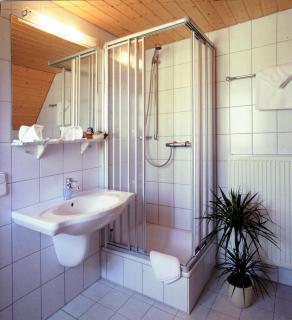 Hotel - Gasthof Spessarttor & Hotel Bergwiesen - Zimmer mit Balkon - 1