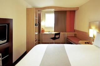 ibis Etampes - 1