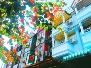 The Commonroom CNX - 7