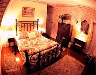 Whistler's Inn - Lenox - 5