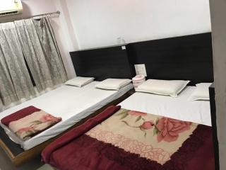Hotel Hari darshan - 3