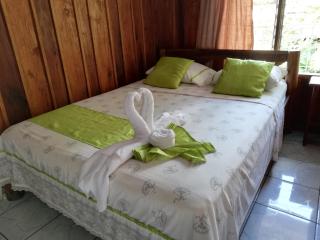 Hospedaje Angeluz - Quesada - 5