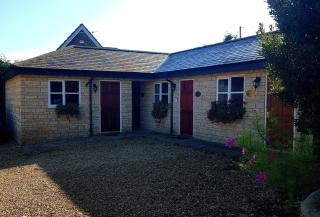 Cross Swords Rooms, Skillington - Skillington - 1