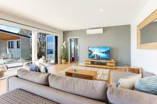 Castaways Beach Escape - 6