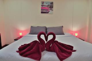 Harrys Hotel Bar & Restaurant - 4