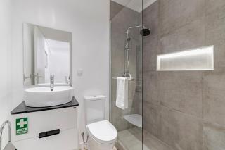 Calçada do Pico I by An Island Apart - 7