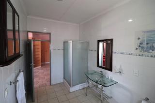 Sentosa Guest House - Francistown - 5