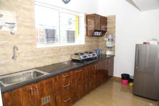 Dunhill Premium Service Apartment - 1