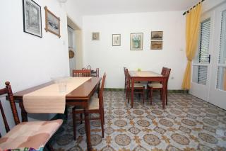 3 Bedroom Apartment in Tisno - Tisno - 6