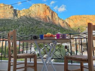 Delicatessen house - Leonidio - 0