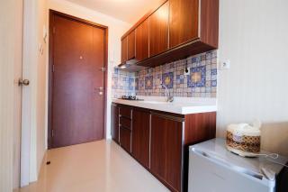 Simple Studio Signature Park Grande Apartment near MT Haryono By Travelio - Jakarta - 3