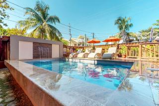 Hummingbird Home Suites - San Pedro - 9