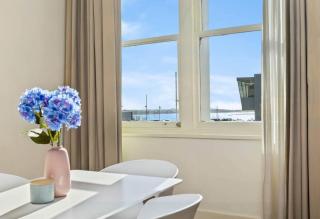Spacious One Bedroom in The Heritage Hotel! - Auckland - 3