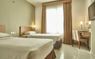Triniti Hotel Jakarta - Jakarta - 6