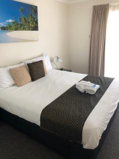 Beaches Serviced Apartments - Nelson Bay - 2
