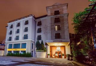 Grand Hotel Boutique - Rzeszów - 8