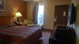 Scottish Inn Knoxville - Knoxville - 1