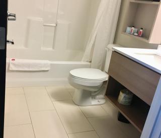 Microtel Inn & Suites By Wyndham Moorhead Fargo Area - Moorhead - 3