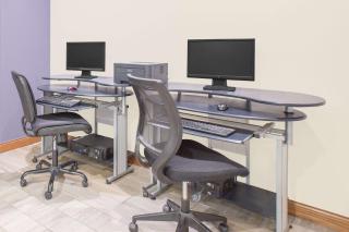 MICROTEL Inn and Suites - Ames - Ames - 3