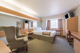 Microtel Inn & Suites by Wyndham Altus - Altus - 5