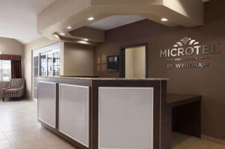 Microtel Inn & Suites Cotulla - Cotulla - 5