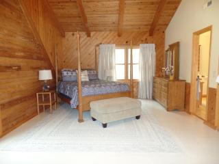 Creekside Paradise Bed and Breakfast - Robbinsville - 1