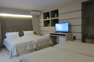 Freddy's Hotel - Tirana - 3