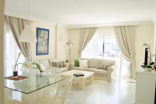 Center Puerto Banus -3 bedrooms - 9