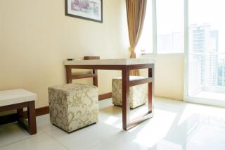 2BR Apartment with Private Bathtub at Galeri Ciumbuleuit 1 By Travelio - Bandung - 3