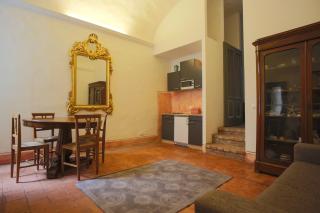 Two rooms apartment in Palazzo Malaspina - 2