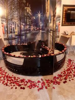 UNDERGROUND Jacuzzi Rooms - Krakau - 9