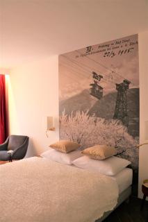goldfinger + suites - 8