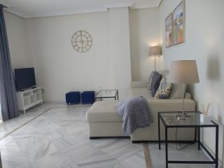 LORCRIMAR 2, PUERTO BANUS - 7