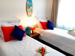 Espetacular Casa 3 SUÍTES cozinha varanda vista a passos da praia - 7