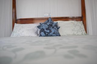 Hill cottage - ocean view - Unawatuna - 8