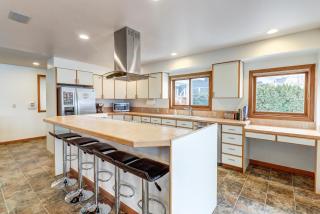 South Lakeshore Waterfront Oasis - Chelan - 8