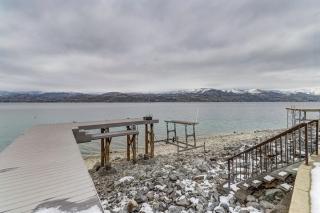 South Lakeshore Waterfront Oasis - Chelan - 4