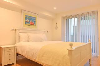 The Sanctuary - Eastbourne - 6