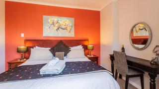 Brown Jug Guest House - 9