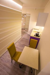 Dysnos Avenue Apartments - 4