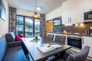 Alpin Chalet am Burgsee - Ladis - 4