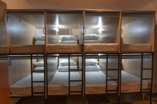 Lounge Capsule Hostel - Lviv - 8