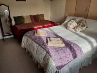 Sunnycroft - 2